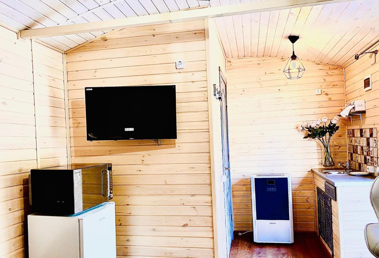 Родные Стены Guest house Kyiv