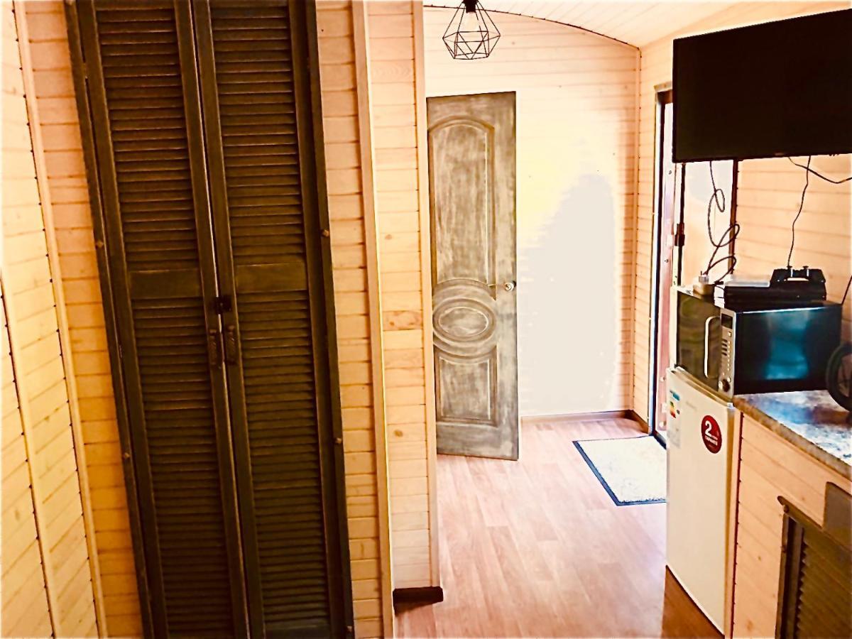 Родные Стены Guest house Kyiv